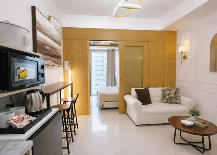 Shell Residences Near Moa & Naia By Cloud White 公寓式飯店